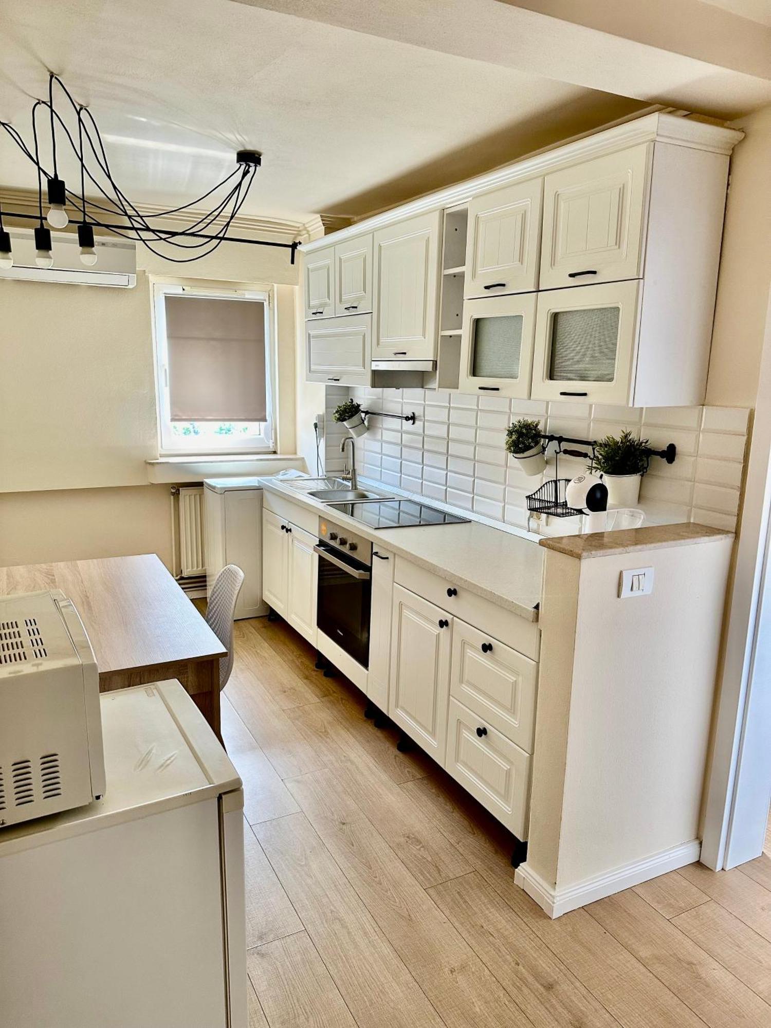 Tim View Apartament Apartment Алба Юлия Екстериор снимка